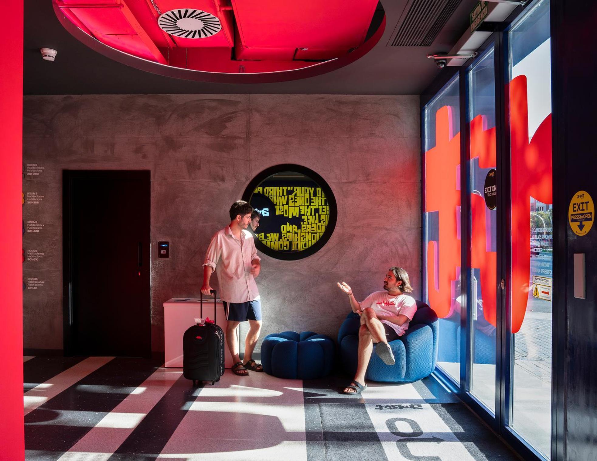 Amistat City Hostel Barcelona Zewnętrze zdjęcie