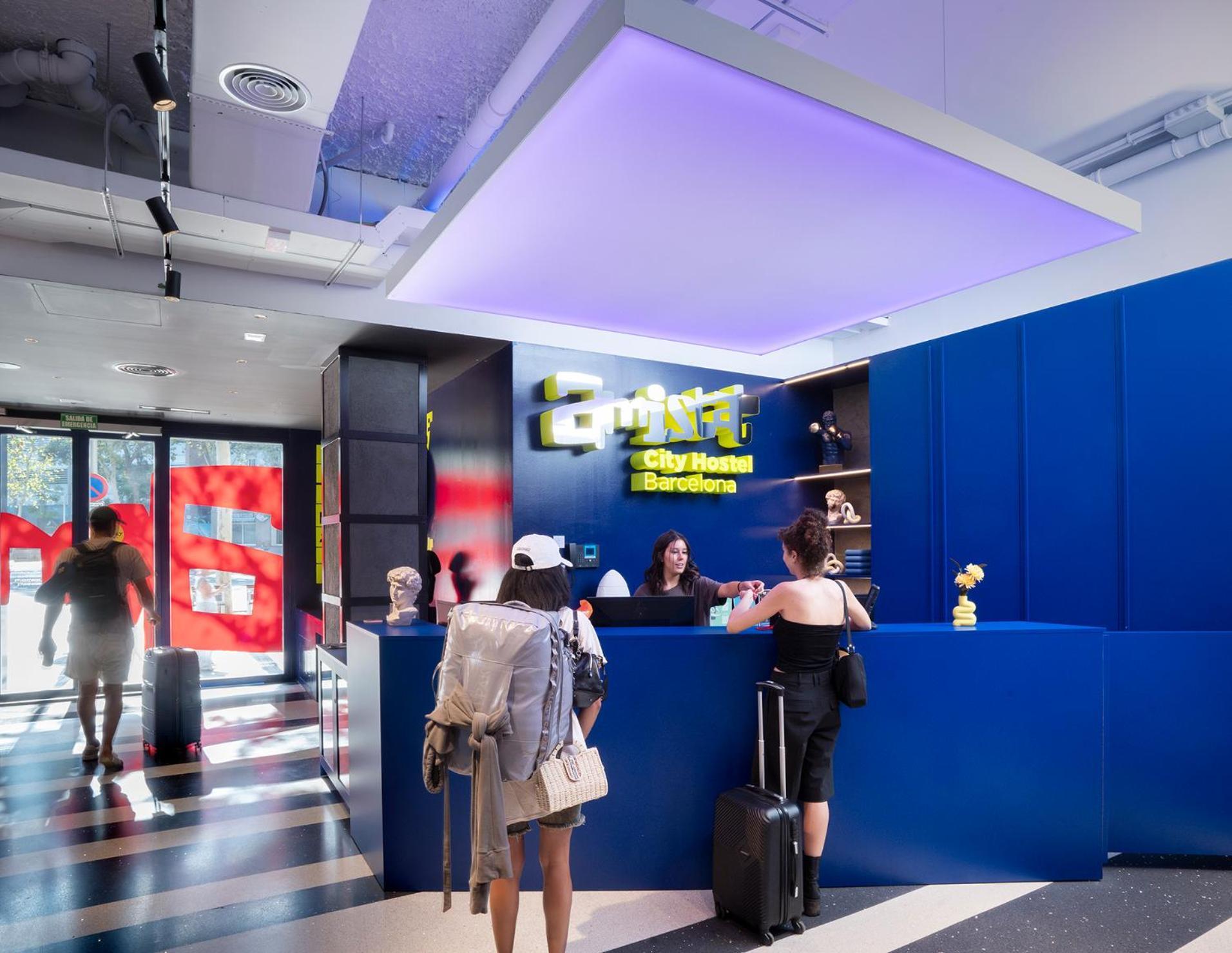Amistat City Hostel Barcelona Zewnętrze zdjęcie