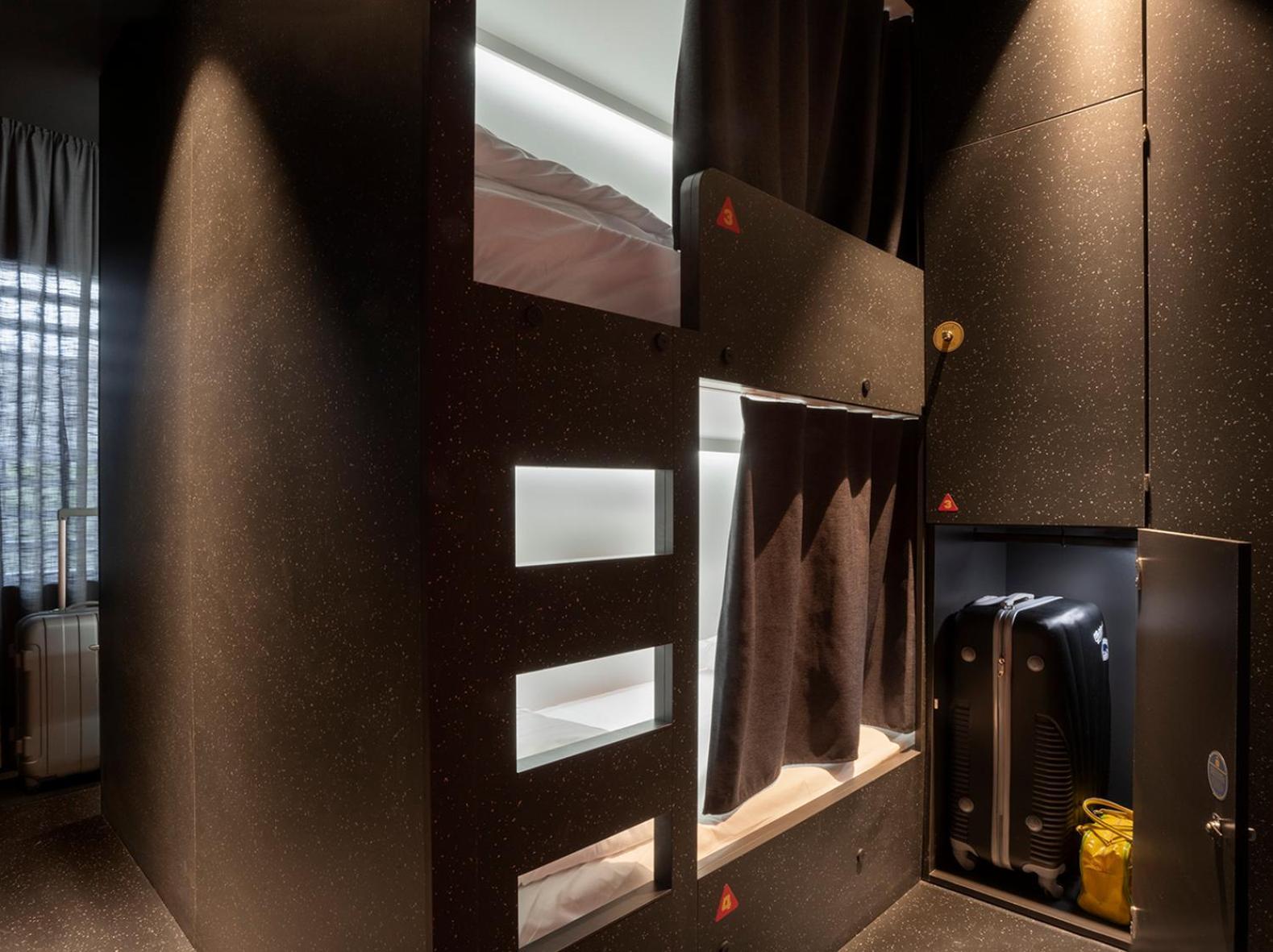 Amistat City Hostel Barcelona Zewnętrze zdjęcie