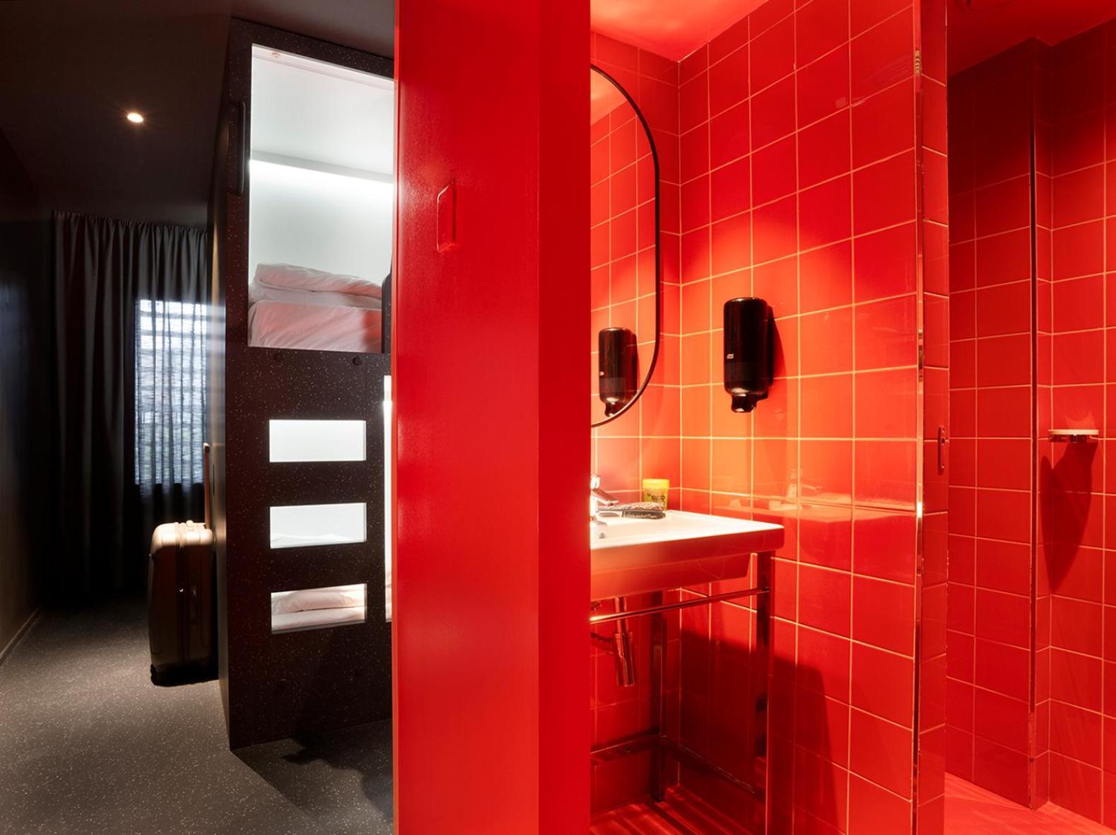 Amistat City Hostel Barcelona Zewnętrze zdjęcie
